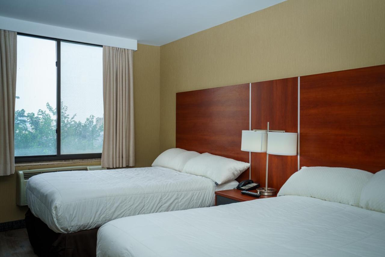 Sky Hotel Flushing/Laguardia Airport 뉴욕 외부 사진