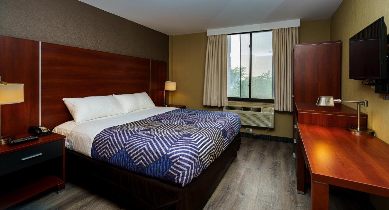 Sky Hotel Flushing/Laguardia Airport 뉴욕 외부 사진